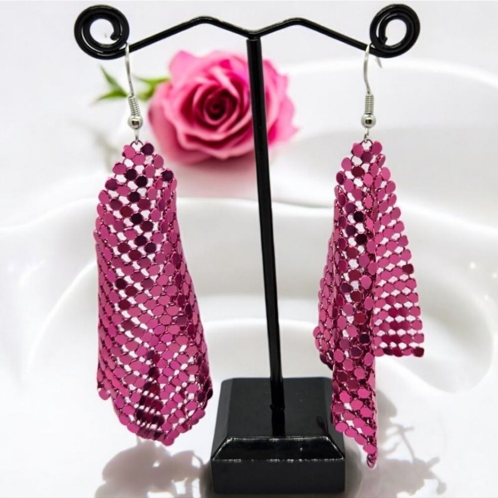 Elegant Hot Pink Mesh Earrings Shiny Metal Dangle Fish Hook Pierced Jewelry